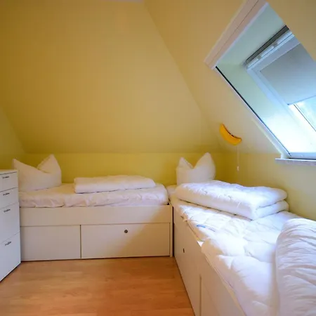 Schnuppig Am Schweriner Holiday home Bad Kleinen