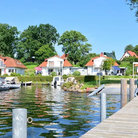 Holiday home Schnuppig Am Schweriner *